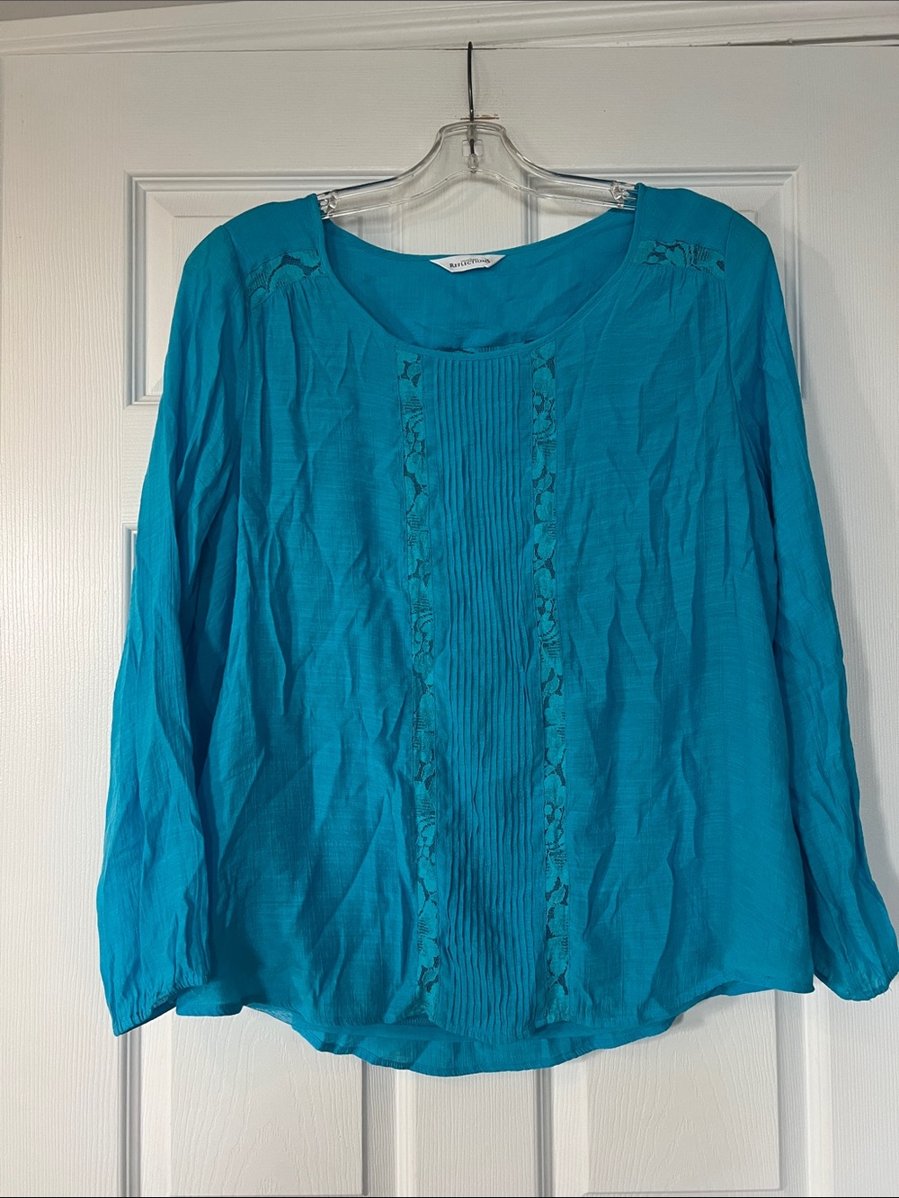 Northern Reflections Teal Pintuck Lace-Trim Long Sleeve Blouse